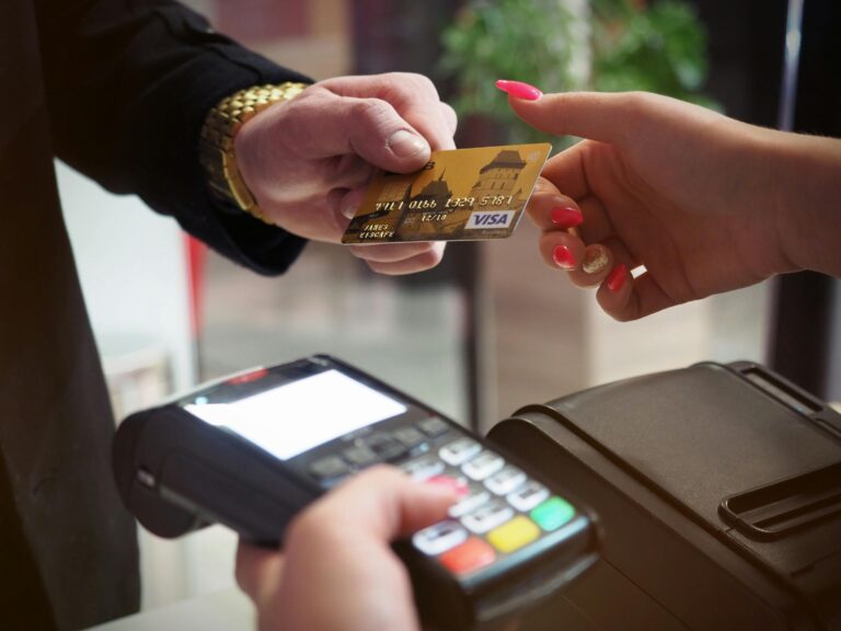 Embedded Finance